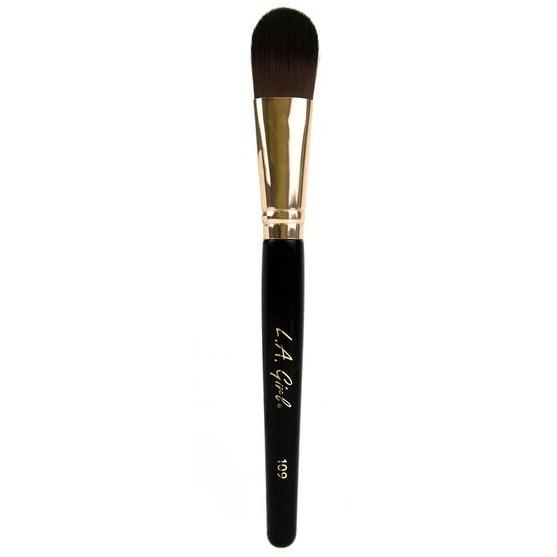 flat-foundation-brush-la-girl-makeup-brush